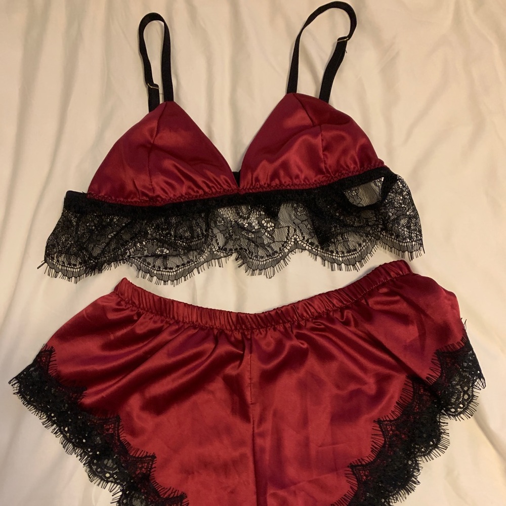 sexy silk & lace black & maroon 2 piece lingerie